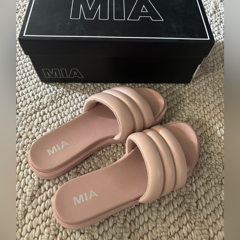 Francesca's Collections Pink Slide Sandals